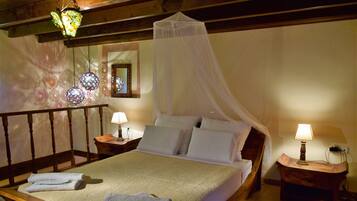 Superior Suite, Balcony, City View