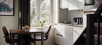 YAYS Amsterdam Maritime by Numa