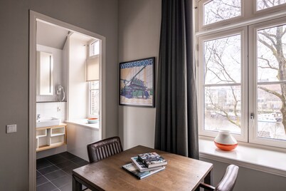 YAYS Amsterdam Maritime by Numa