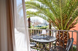 Balcony - Villa Phoenix (Riva del Garda)