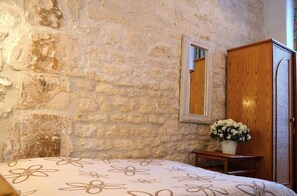 Escritorio y wifi gratis 