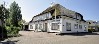 Hotel op Diek
