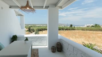 Deluxe Villa, Sea View (Outdoor Jetted Tub) | Terrace/patio