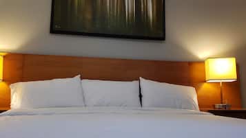 Perhehuone, 1 suuri parisänky | Yksilöllisesti kalustettu, työpöytä