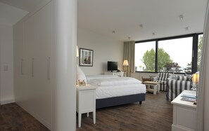 Junior Studio Suite, Balcony, Marina View - Acqua Strande Yachthotel & Restaurant (Strande)
