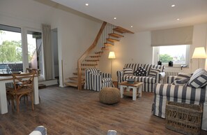 Duplex, 2 Bedrooms, 2 Bathrooms - Acqua Strande Yachthotel & Restaurant (Strande)