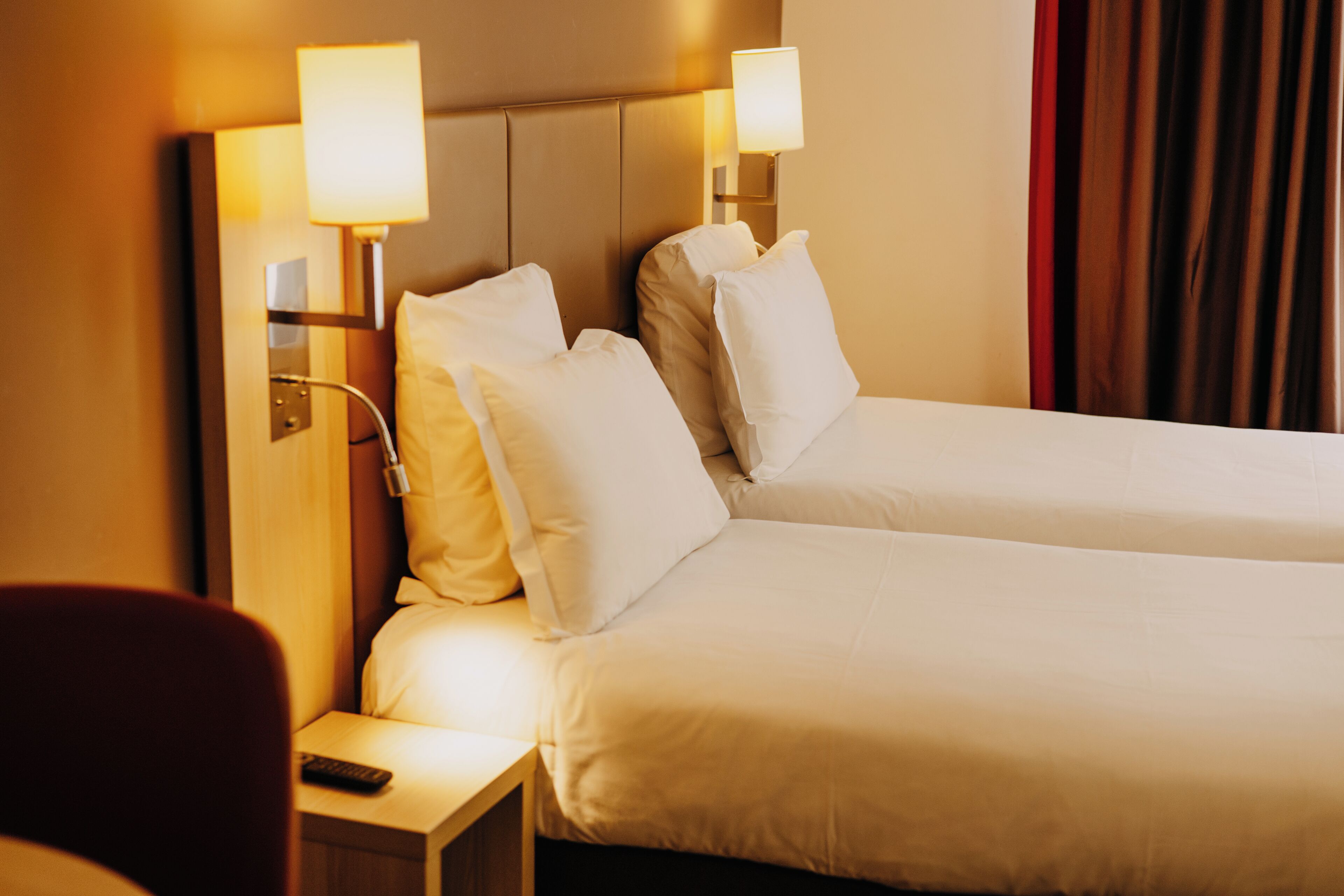 Studio, Kitchenette | In-room safe, desk, soundproofing, free cribs/infant beds