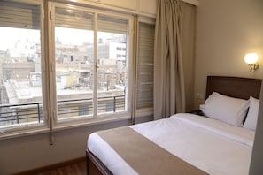 Deluxe-Doppel- oder -Zweibettzimmer, Badewanne