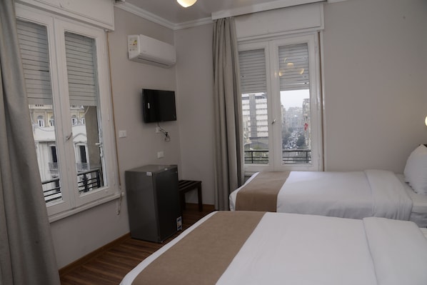 1 間臥室、高級寢具、迷你吧、客房內保險箱