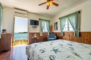 Comfort Cabin, 1 Queen Bed, Accessible, Ocean View | Interior - El Faro del Colibri (Bocas del Toro)