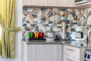 Deluxe-Doppel- oder -Zweibettzimmer | Eigene Küche | Kochgeschirr/Geschirr/Besteck