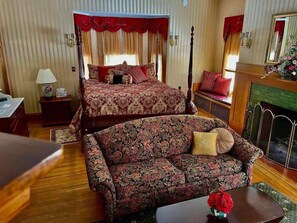 Romantic Single Room, Ensuite, Garden View (Arthur Brown) | Premium bedding, free WiFi, bed sheets - Black Swan Inn (Tilton)