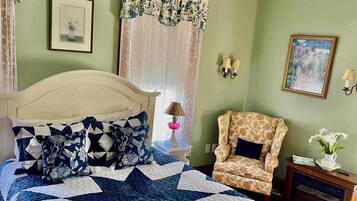 Klassieke tweepersoonskamer, privébadkamer (Robert Allen Foster Room) | Kameruitzicht