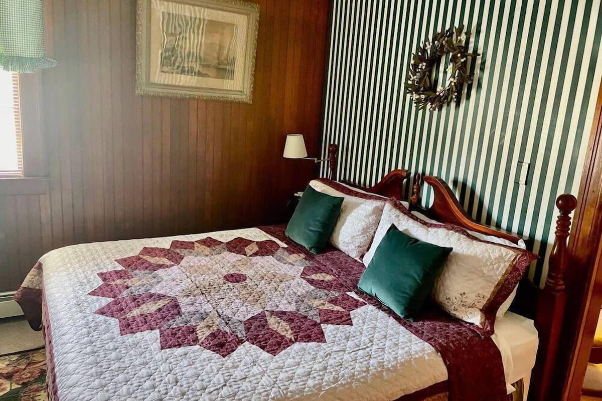 Habitación doble, con acceso para personas discapacitadas (Carriage House Suite 2) | Ropa de cama de alta calidad, wifi gratis y ropa de cama 