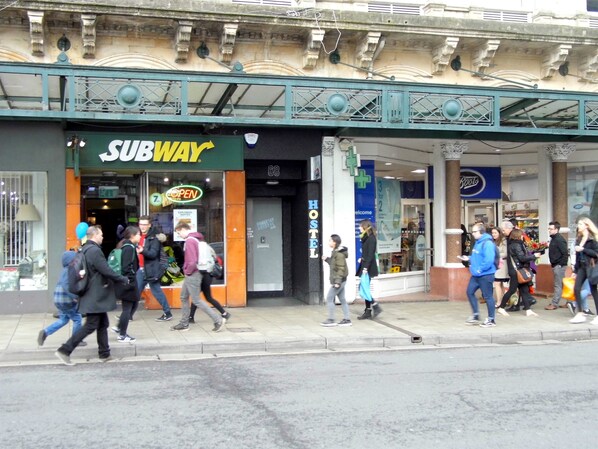 Lối vào nơi lưu trú