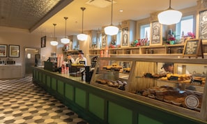 Coffee shop