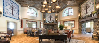 Dollywood's DreamMore Resort