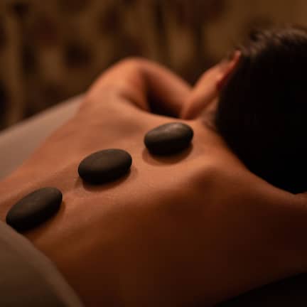 Couples treatment rooms, body treatments, hot stone massages
