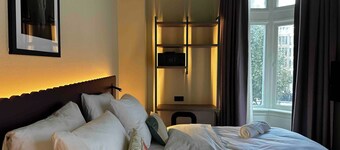 ซิตี้ โรงแรม เร็มแบรนด์ สแควร์