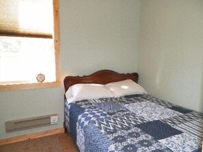 Baita familiare, 1 camera da letto, caminetto, edificio separato | 1 camera, tende oscuranti, Wi-Fi gratuito