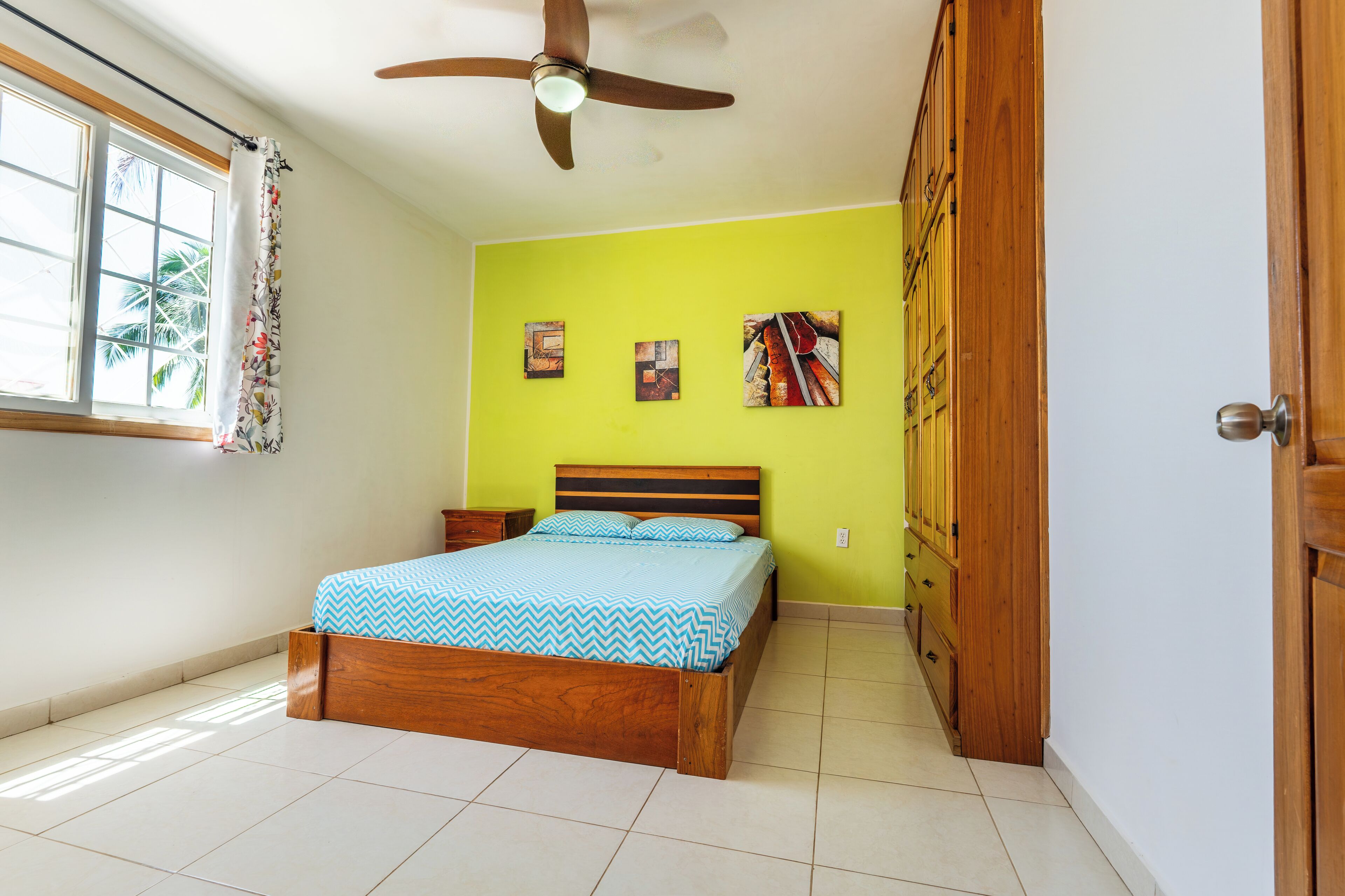 Apartament, 2 dormitoris, vistes a l'oceà | Escriptori, habitacions insonoritzades i llits addicionals 