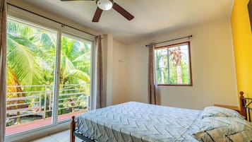 Apartment, 2 Bedrooms, Ocean View | Desk, soundproofing, rollaway beds, free WiFi