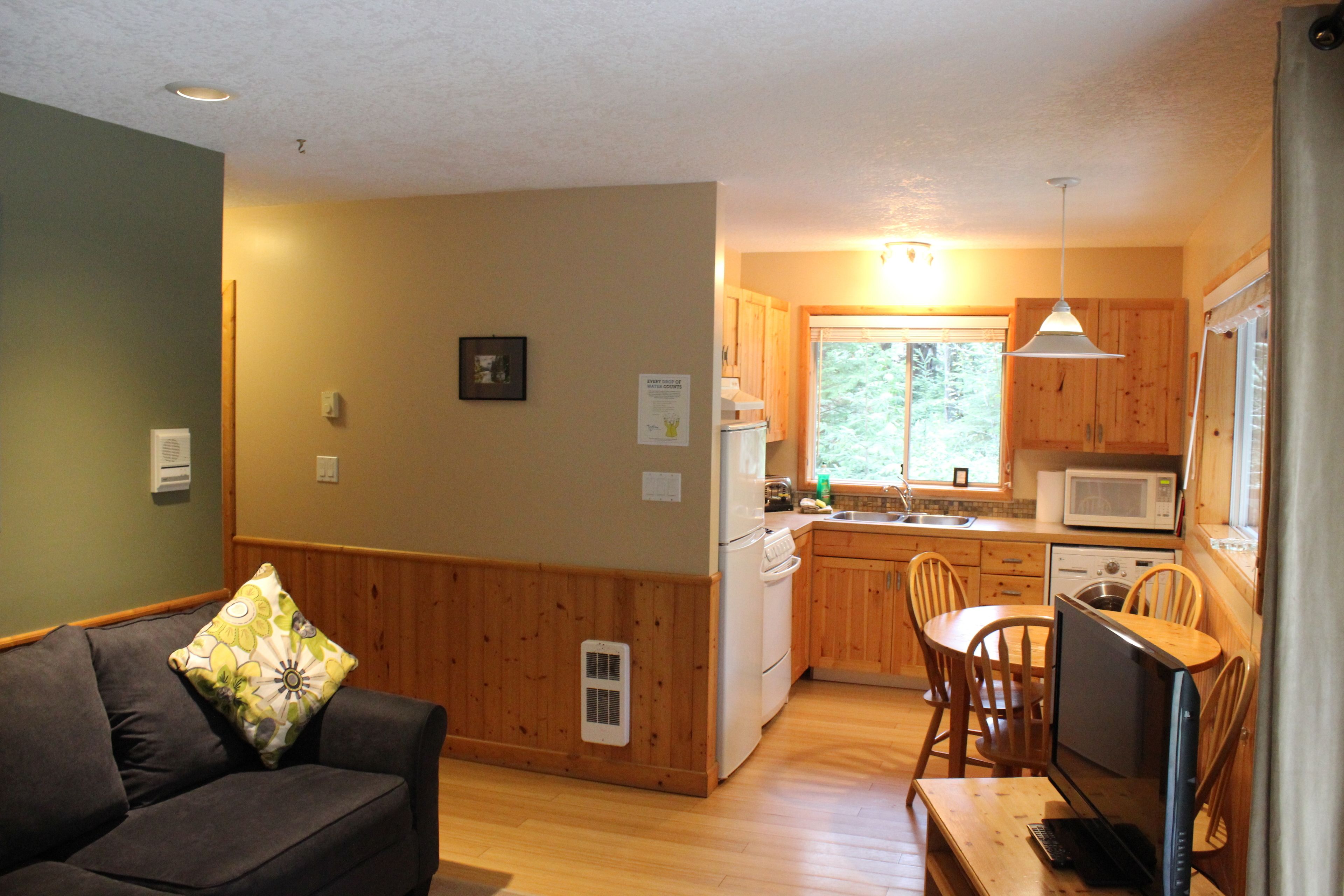 loft, 2 bedrooms, kitchen | living area