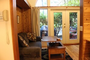 Studio, 1 Queen-Bett, Kochnische | Wohnzimmer