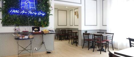 Daily buffet breakfast (EUR 10 per person)