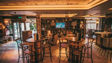 Se sirven desayunos, almuerzos y cenas