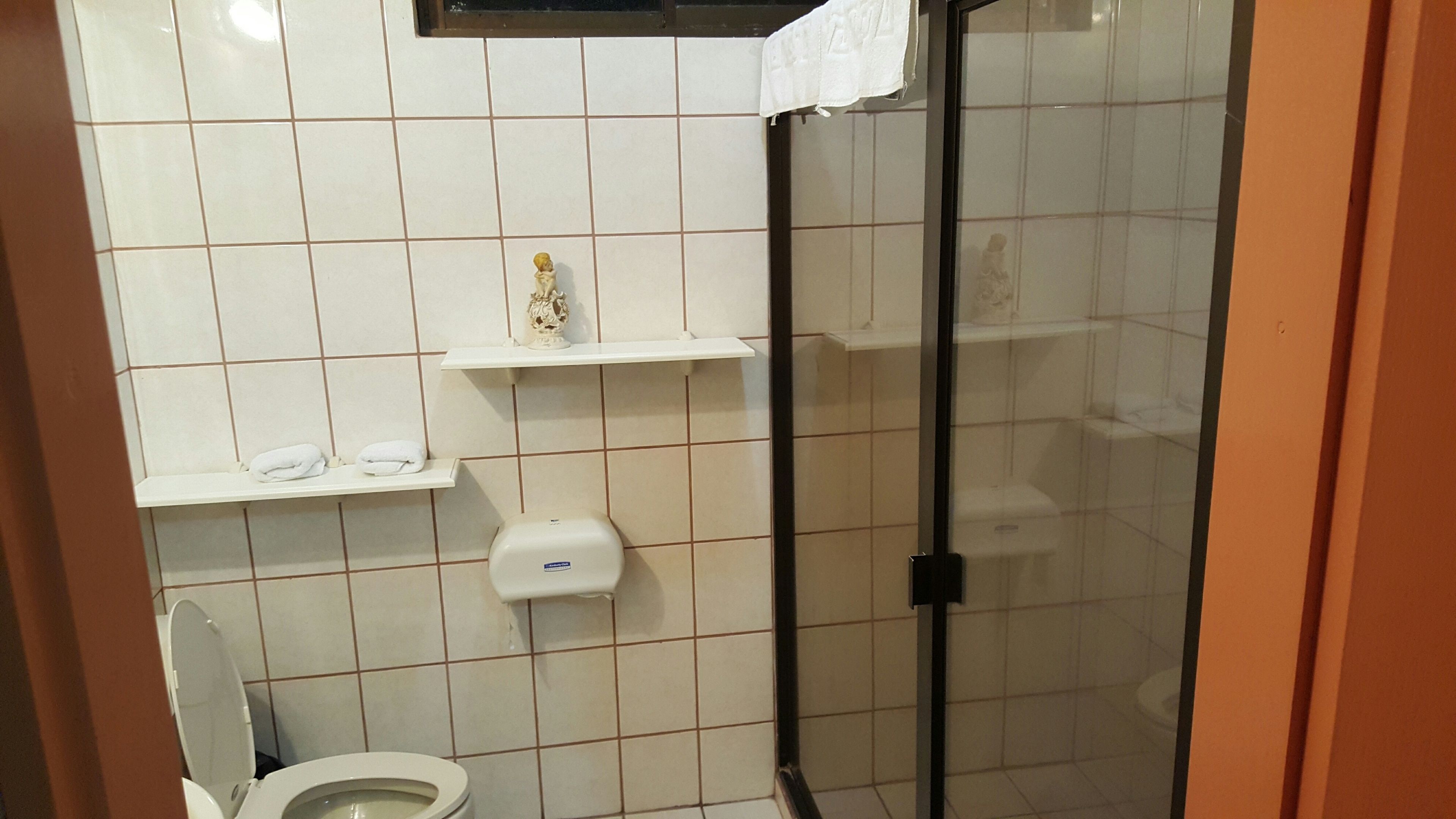 standard triple room, 1 bedroom | bathroom | shower, free toiletries, hair dryer, towels