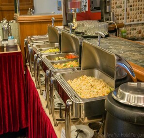 Free daily English breakfast  - City Hotel Yangon (Yangon)