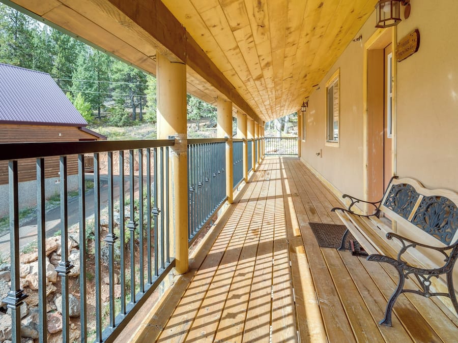 Deer Tracks | Terrass/Patio