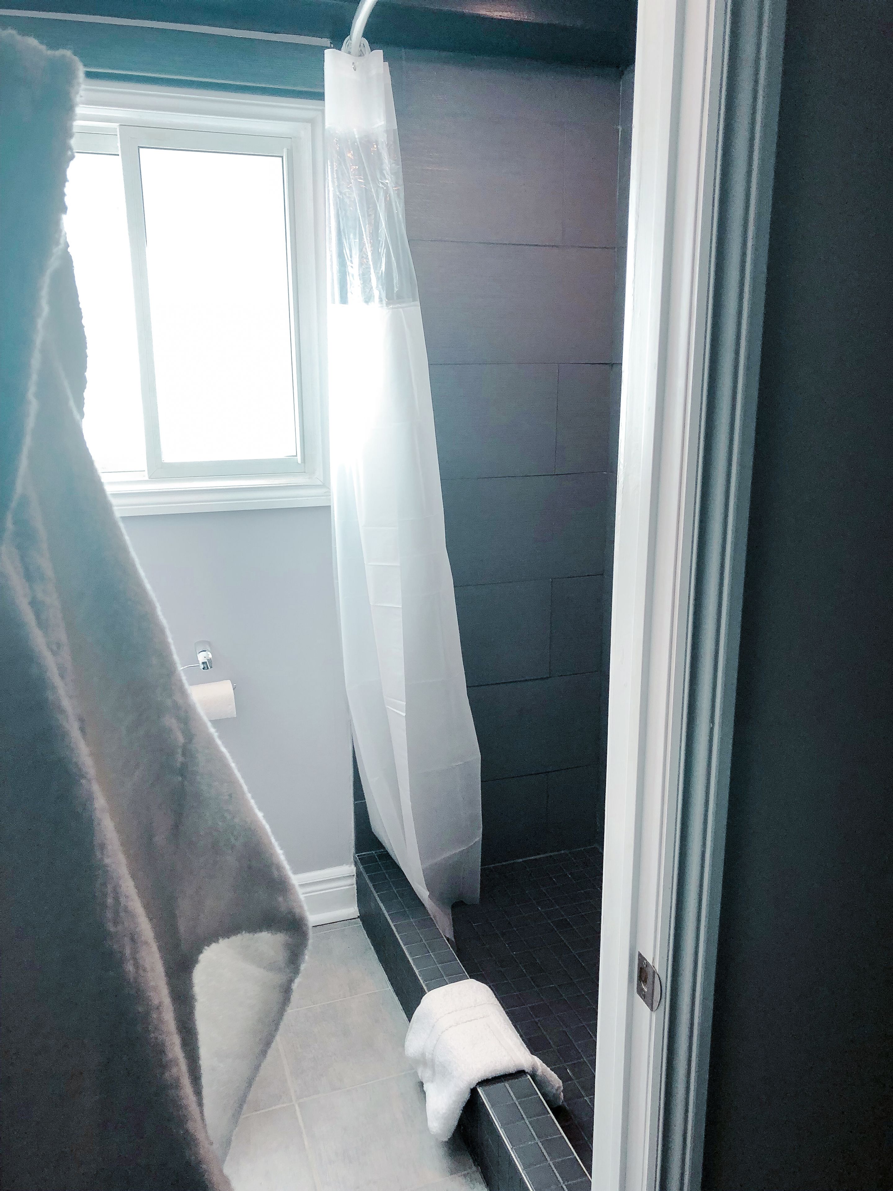Deluxe Suite, Garden View, Corner