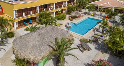 Djambo Apartments - Adults Only