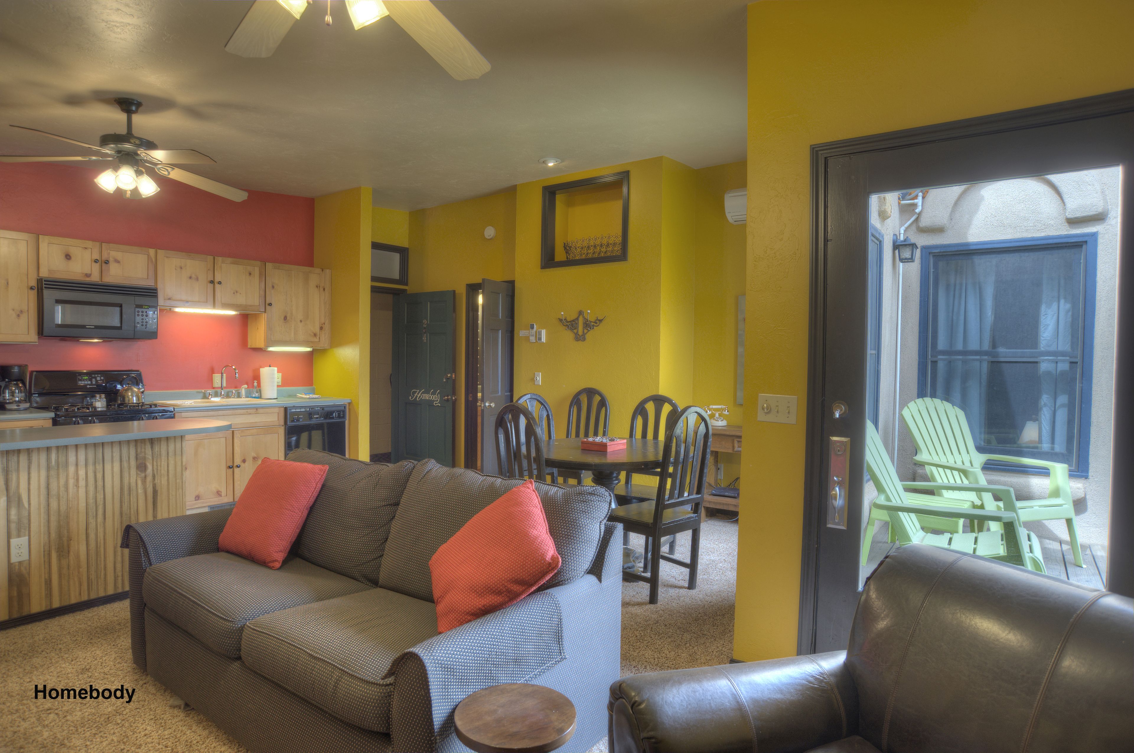 Executive Suite, 1 Bedroom, Kitchen (Homebody) | Living area | Plasma TV