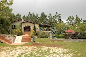 Exterior - Ranch Le Montcel (Carrefour)