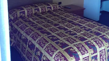 Chambre Simple Standard (Full Bed) | Bureau, espace de travail pour ordinateur portable, Wi-Fi gratuit