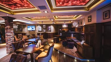 Breakfast, lunch and dinner served