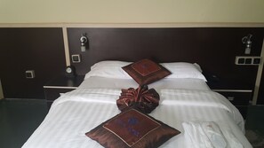 Standard Single Room | Hypo-allergenic bedding available, minibar, in-room safe, desk - Hotel Hayatt (Nouakchott)