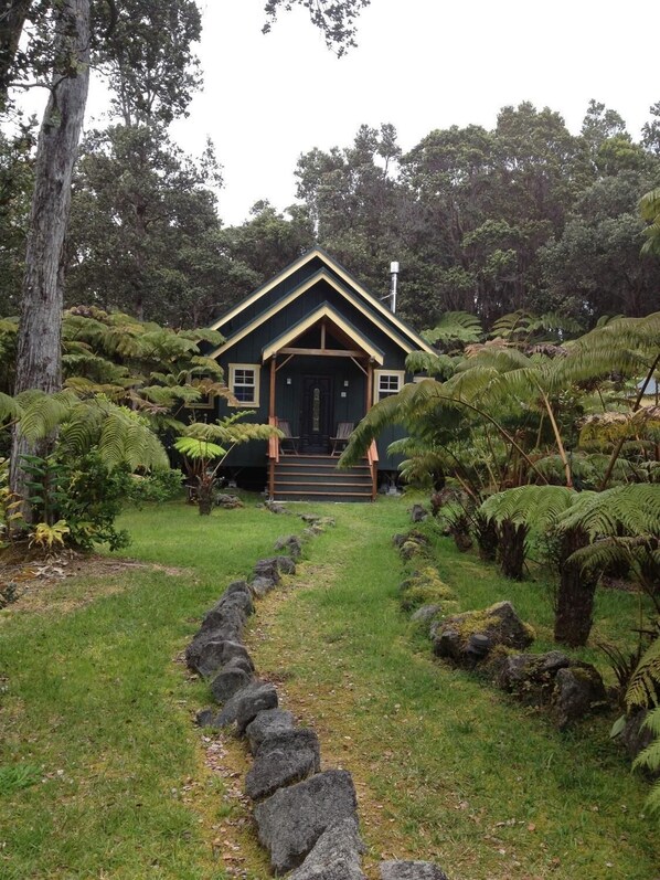 Exterior - Volcano Hidden Cottage (Volcano)