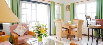 Royal Palms Hotel