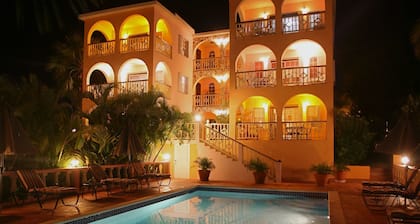 Royal Palms Hotel