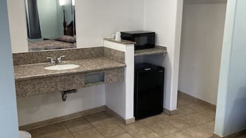 Deluxe Room, 1 King Bed