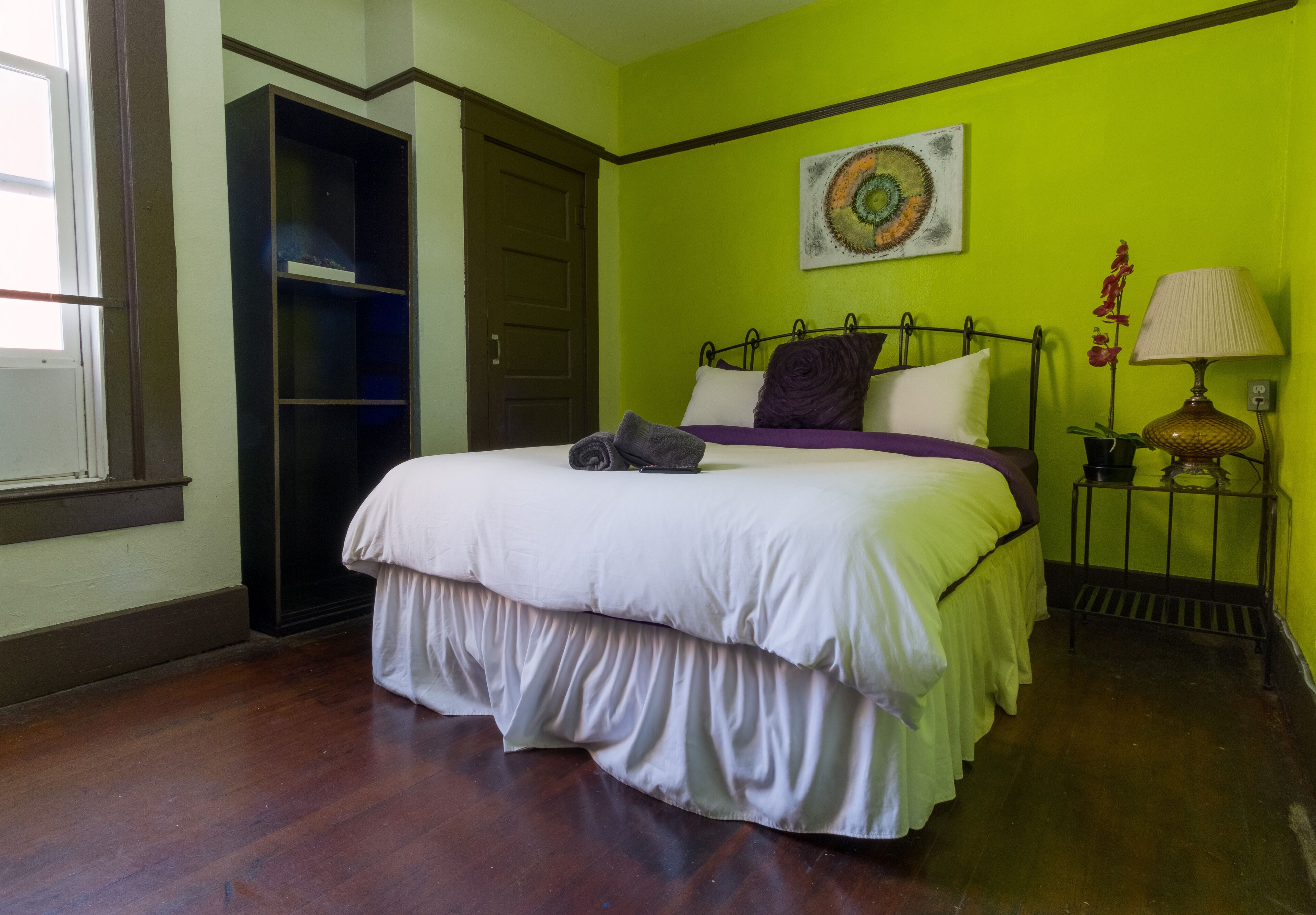Deluxe Single Room, 1 Queen Bed, Air conditioning