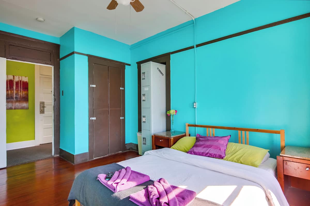 Economy Double Room, Shared Bathroom (Private Room) | Iron/ironing board, free WiFi, bed sheets