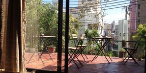 Terrace/patio - Hostel Yume Nomad (Kobe)