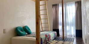 Iron/ironing board, free WiFi