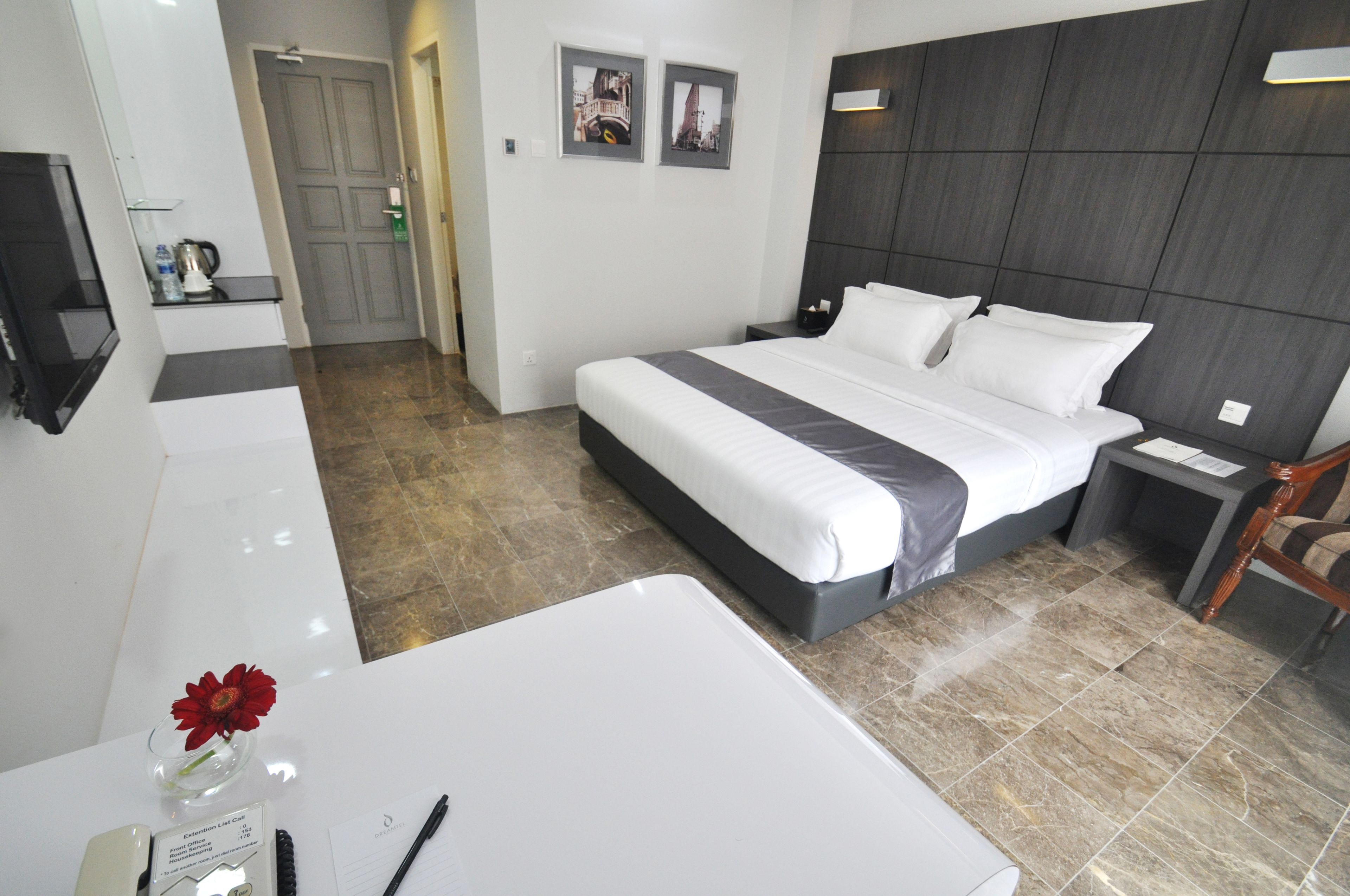 Photo - Dreamtel Jakarta