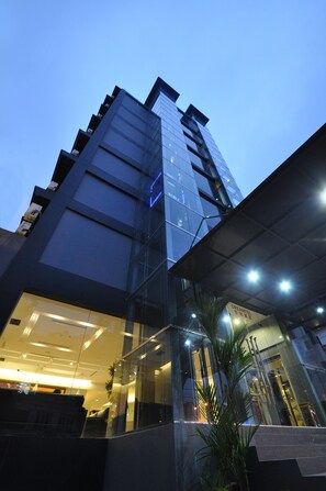 Front of property - DREAMTEL Jakarta (Jakarta)
